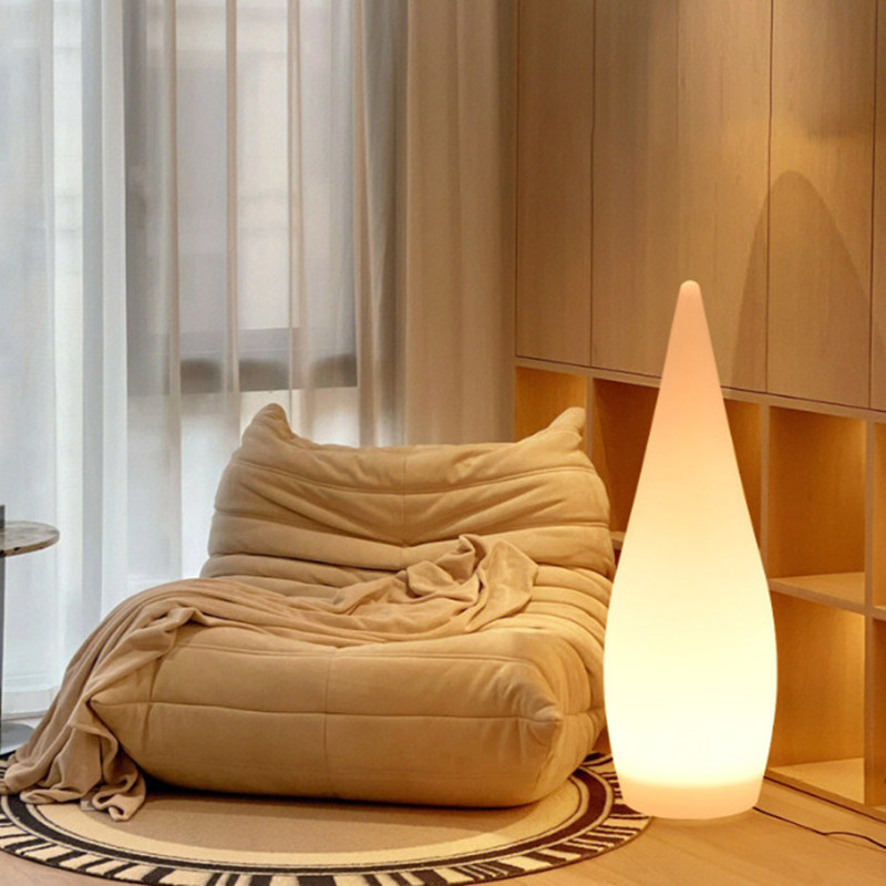 Wedding Shop - Wodoodporna lampa podłogowa do użytku zewnętrznego,